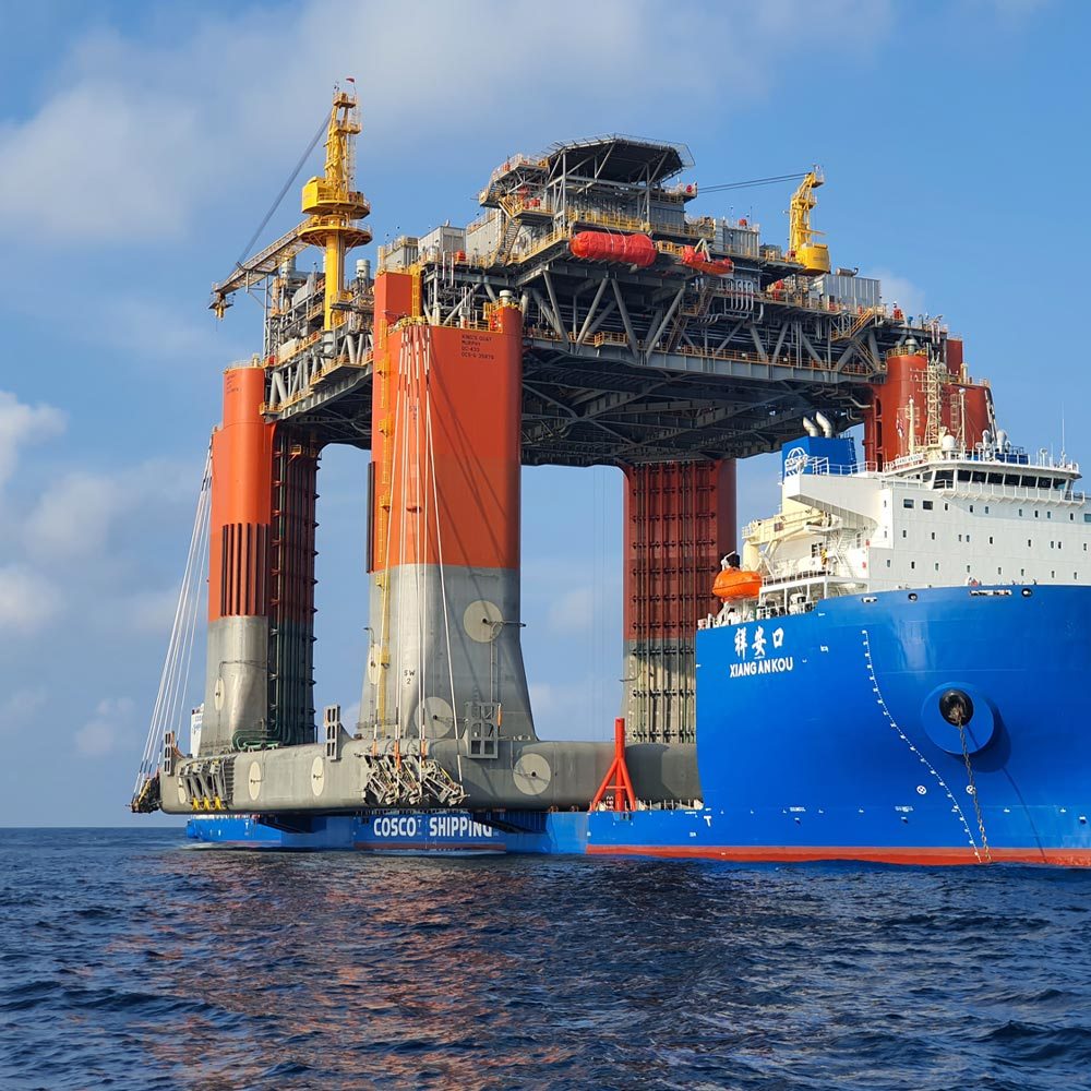 Oil rig being shipped